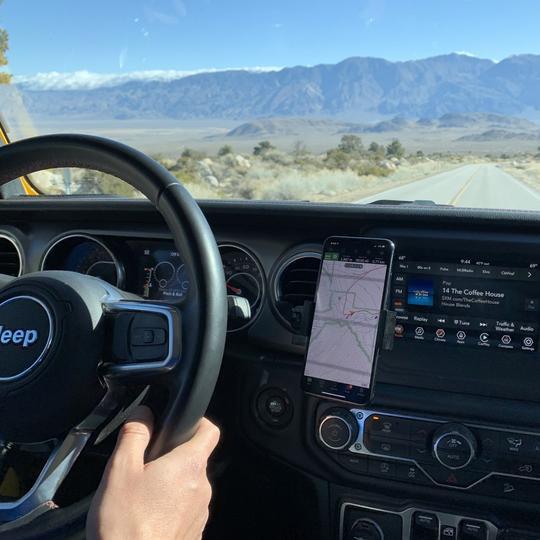 phone mount for jeep