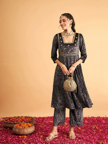 Lyush Women Grey Velvet Embroidered Anarkali Dress