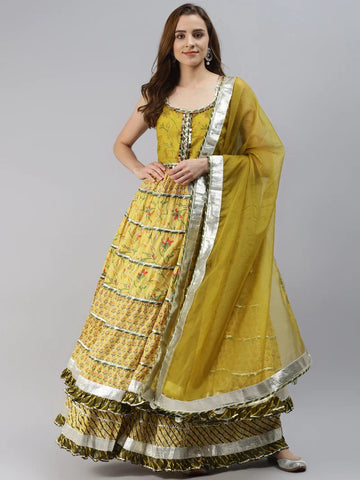 Wahe-Noor Women's Yellow Sleeveless Anarkali Skirt Set