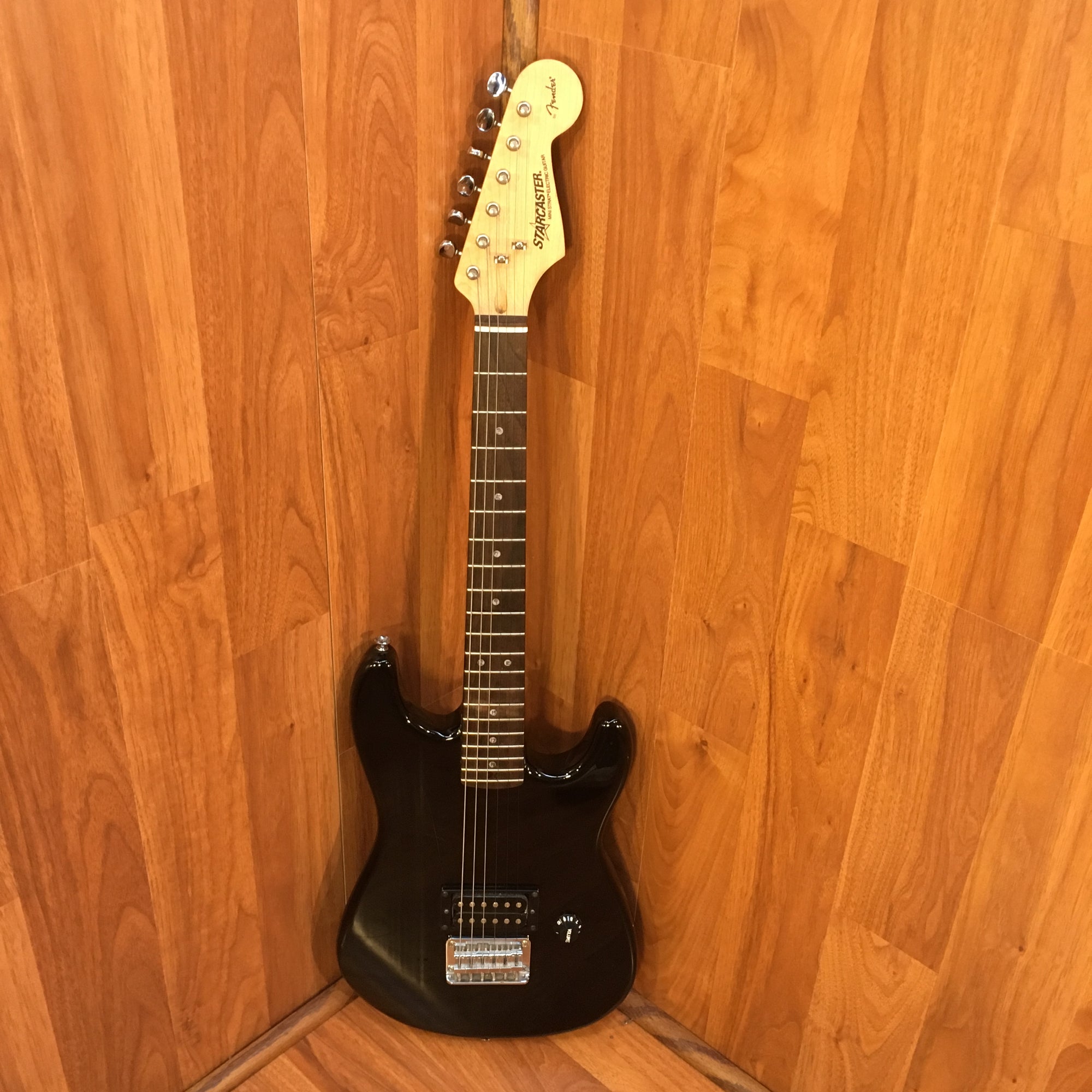 starcaster mini strat electric guitar