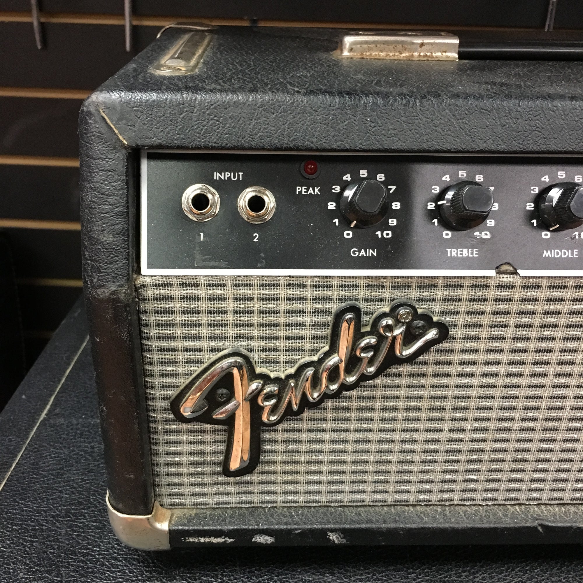 fender 100b bass amp head