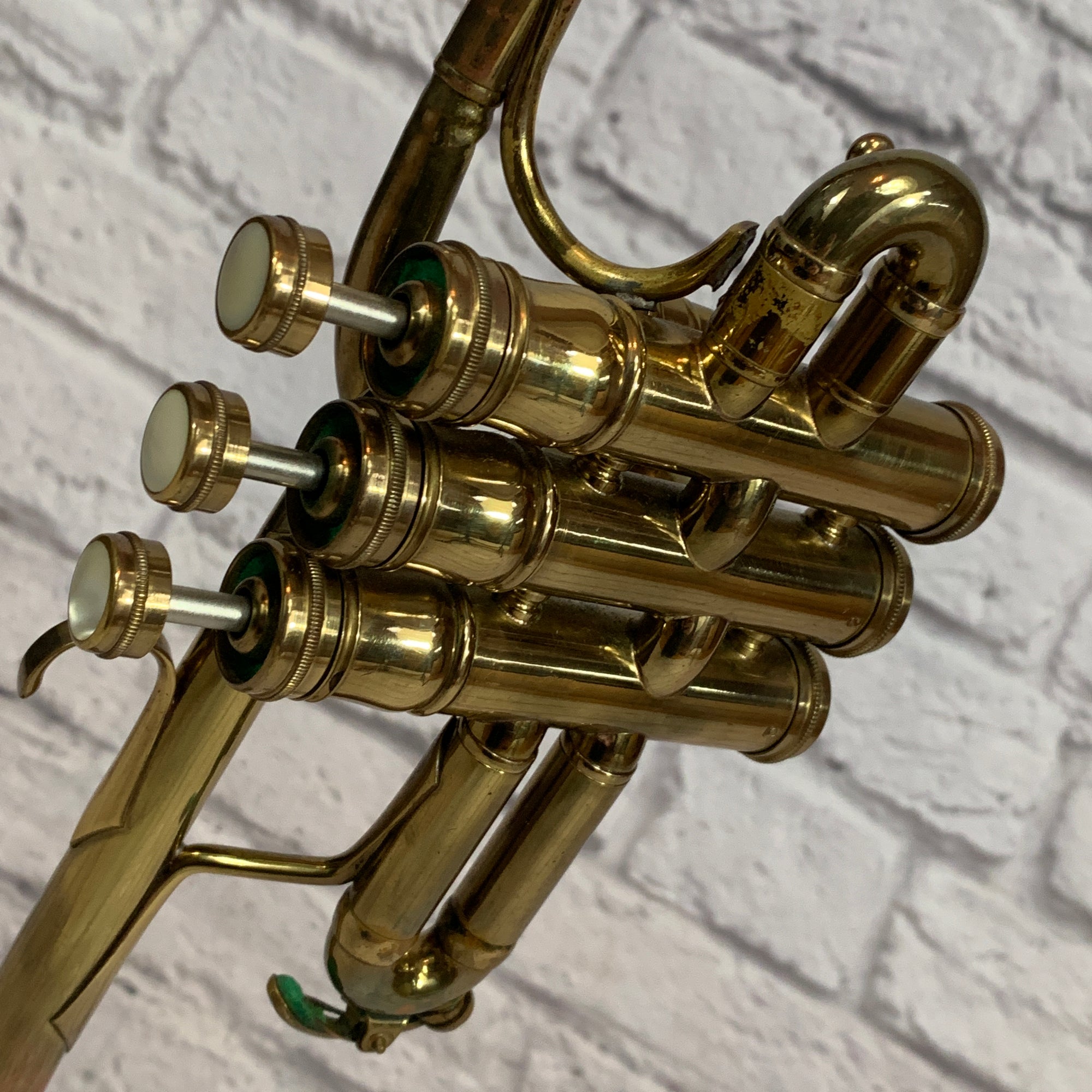 couesnon paris trumpet serial numbers