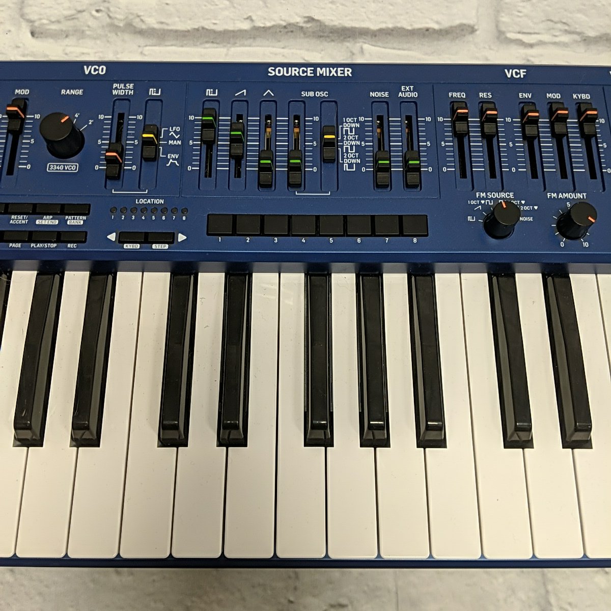 シルバーピーチ ベリンガー ms101 BEHRINGER MS-1-BK ライブPキット付