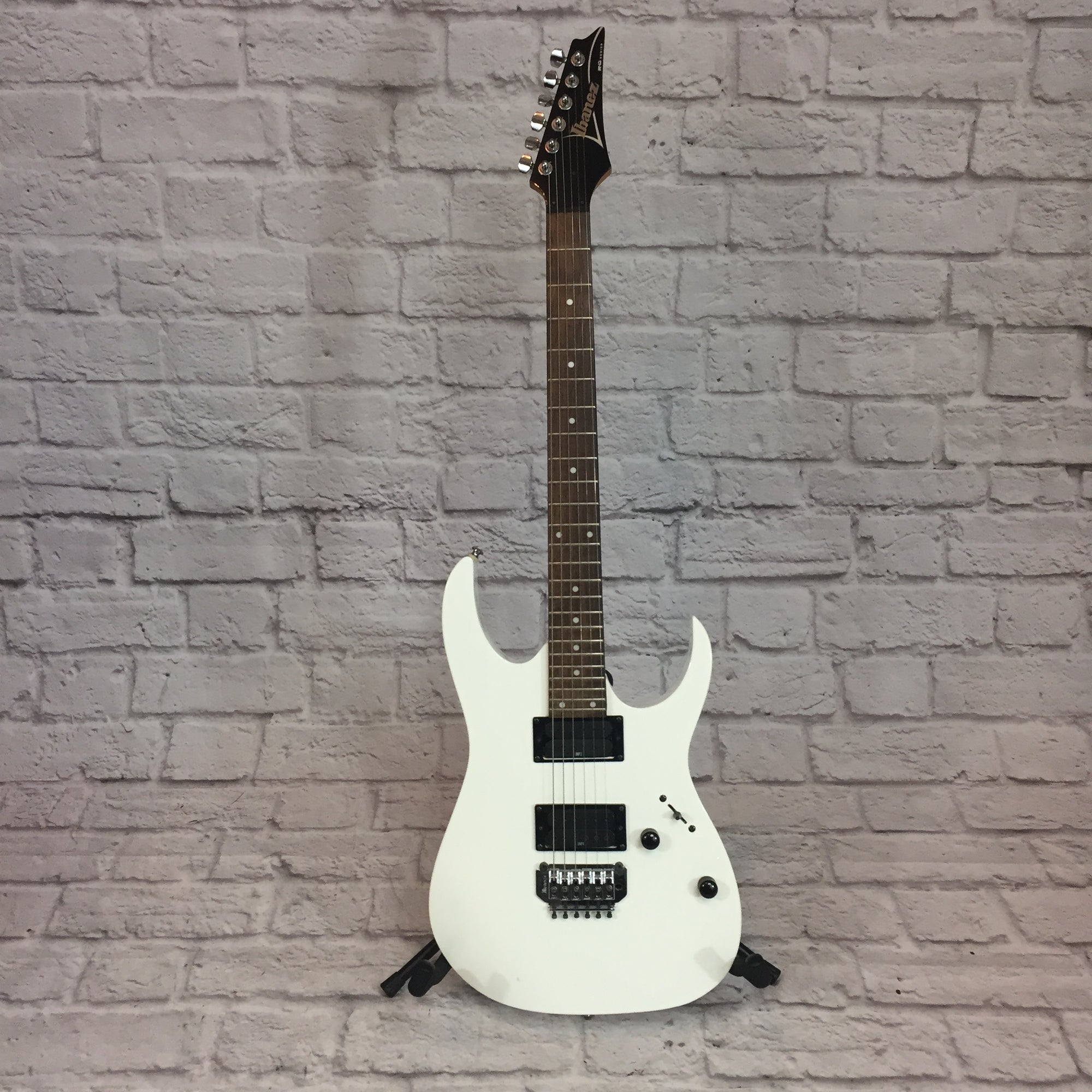 ibanez rg120 white