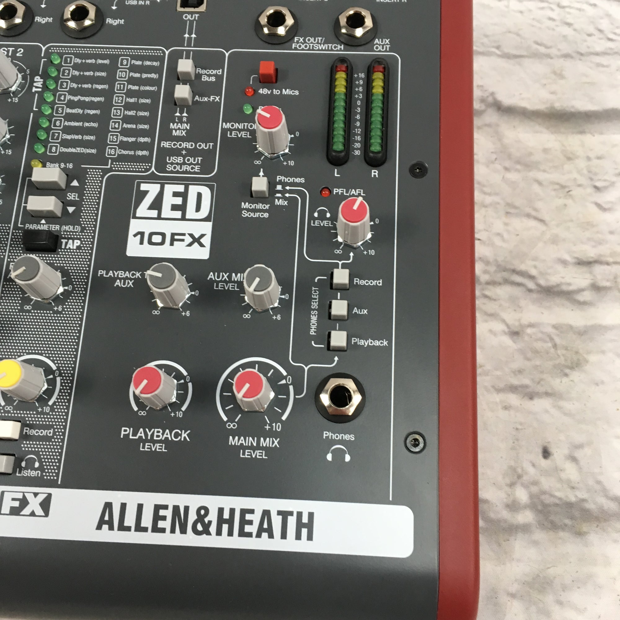 Allen & Heath Zed 10 FX Mixer - Evolution Music