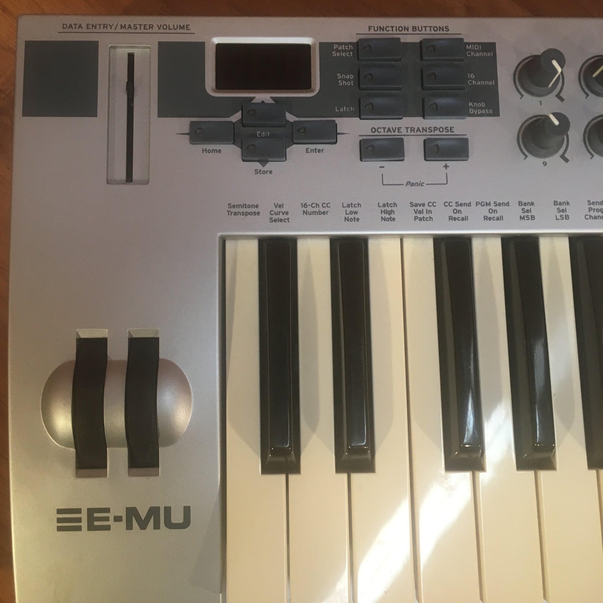 emu xboard 25 25 key midi controller