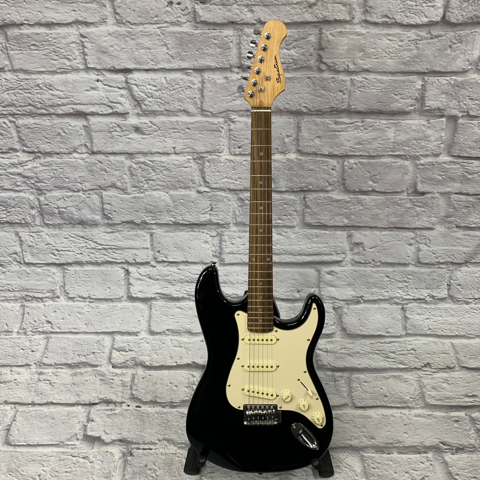 black spectrum electric guitar