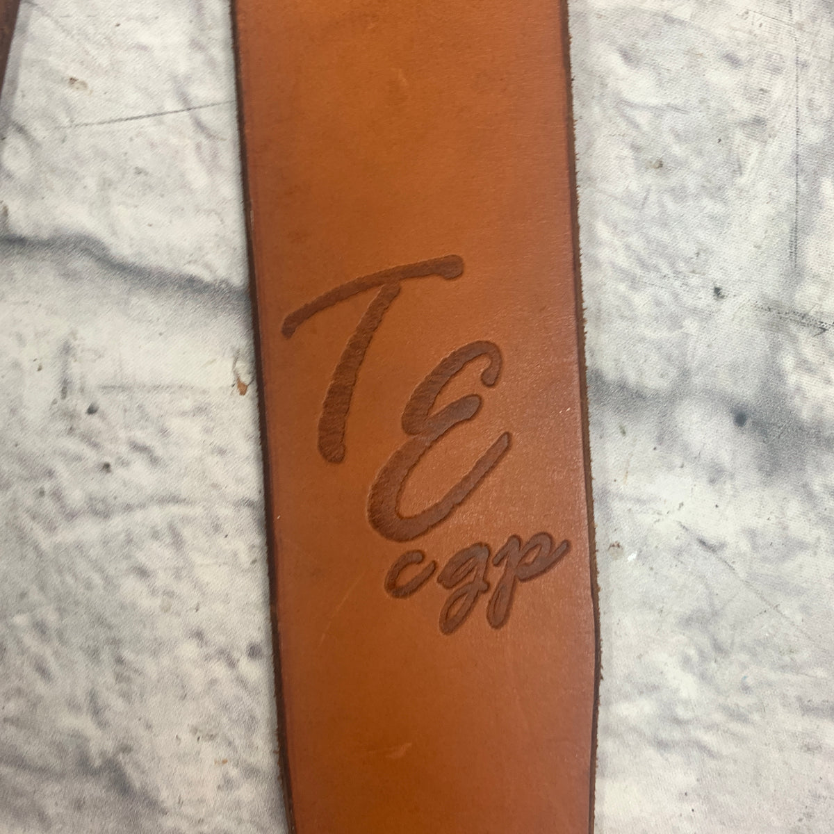 Tommy Emmanuel Leather Guitar Strap - Evolution Music