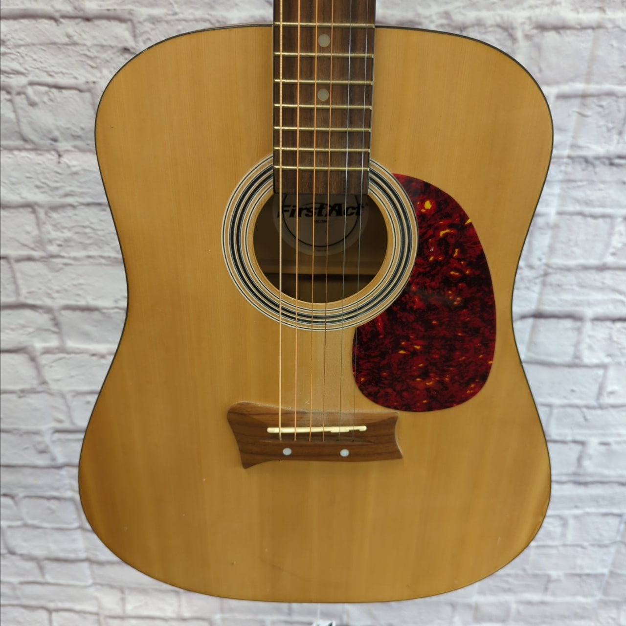 first act guitar mg380