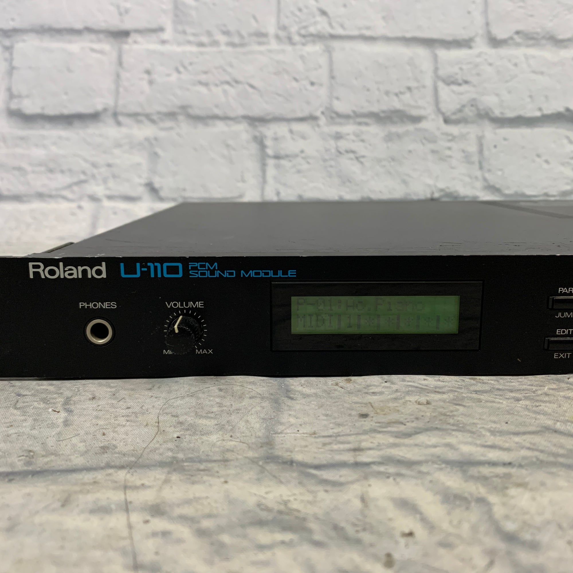 Roland U 110 Pcm Rackmount Synth Sound Module Evolution Music