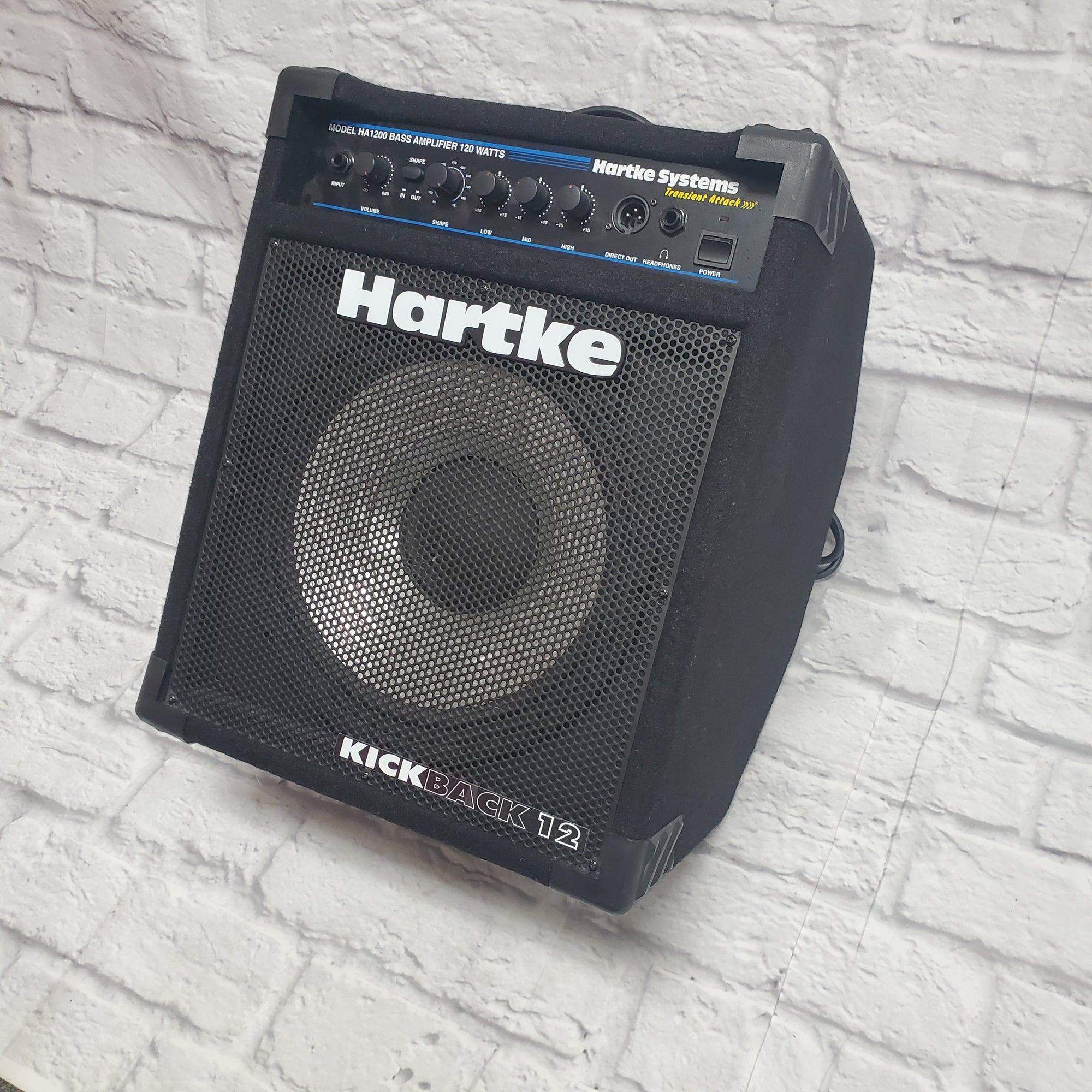 ベースアンプ Hartke ハートキー HS1200 120w キックバック - アンプ