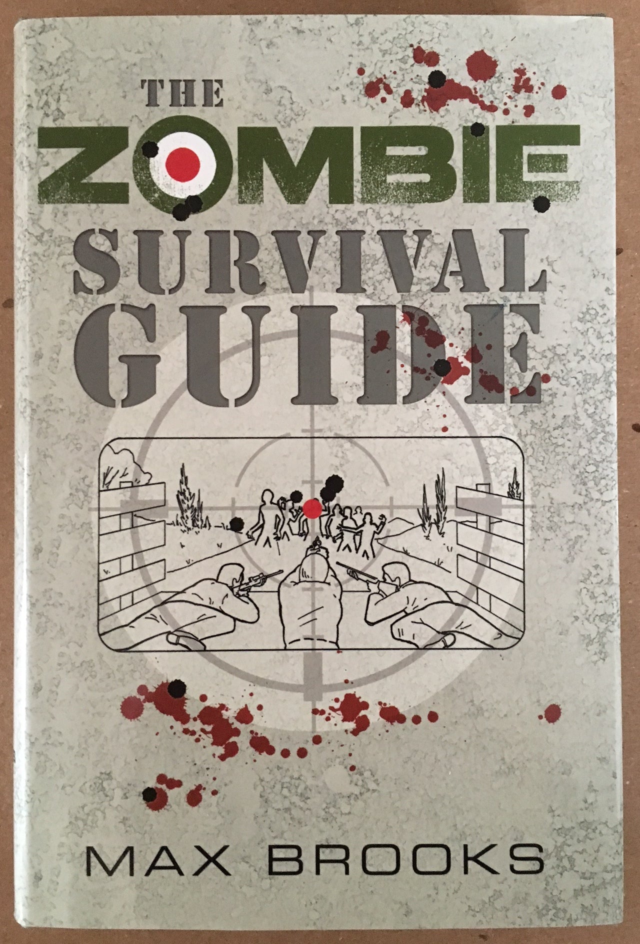 Макс брукс книги. Zombie Survival Guide. Макс Брукс. Книги про зомби.