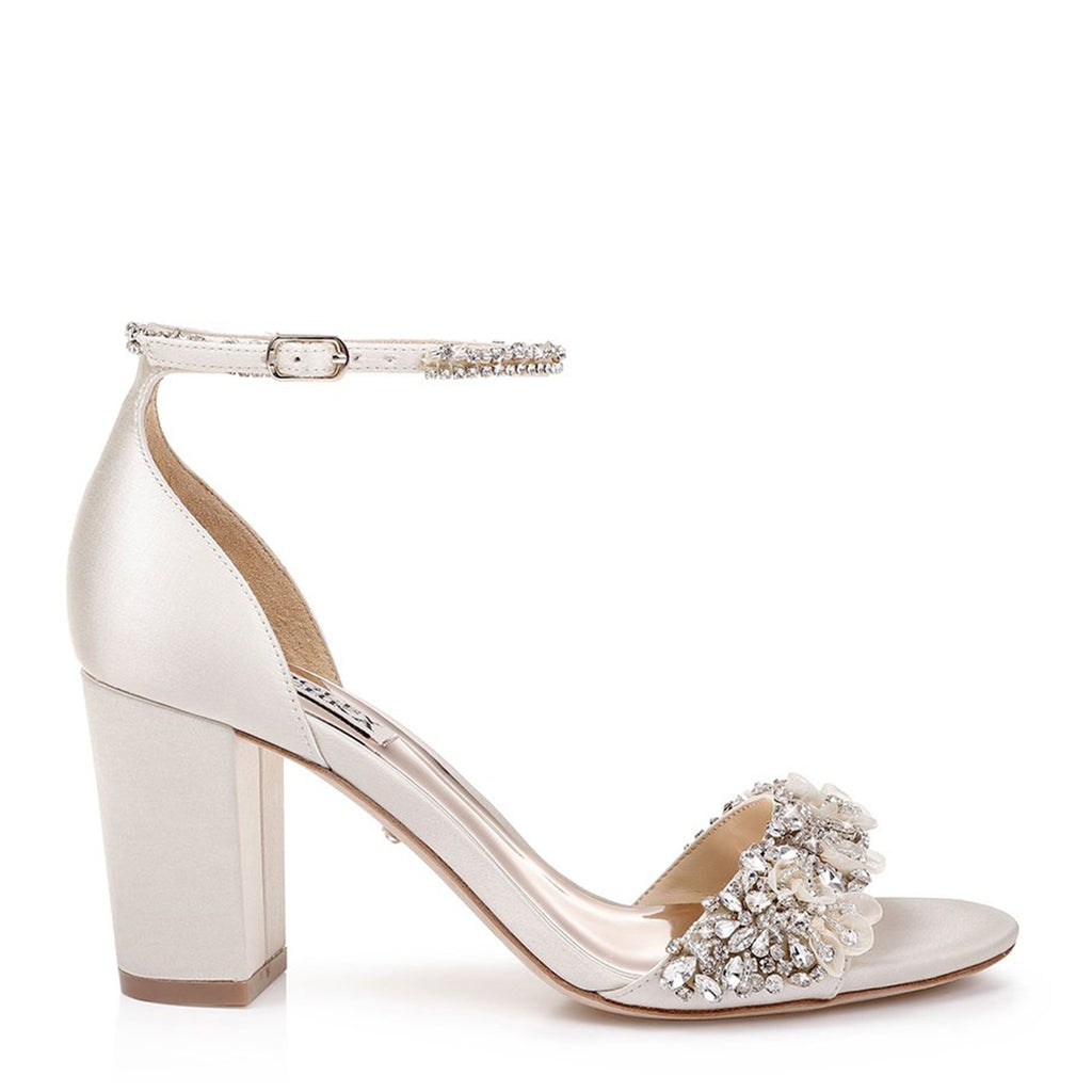 Badgley Mischka - Finesse - Ivory | The White Collection
