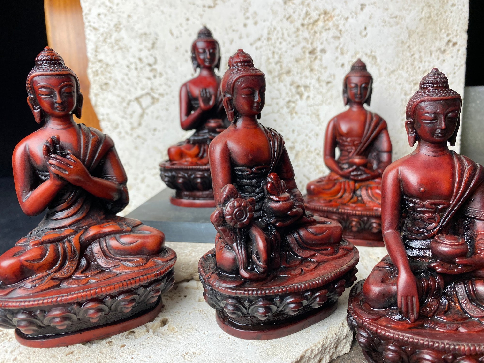 Buddha poses: the meaning of Buddha statues' hands - Catawiki | Buddha  statue, Statue, Buddha