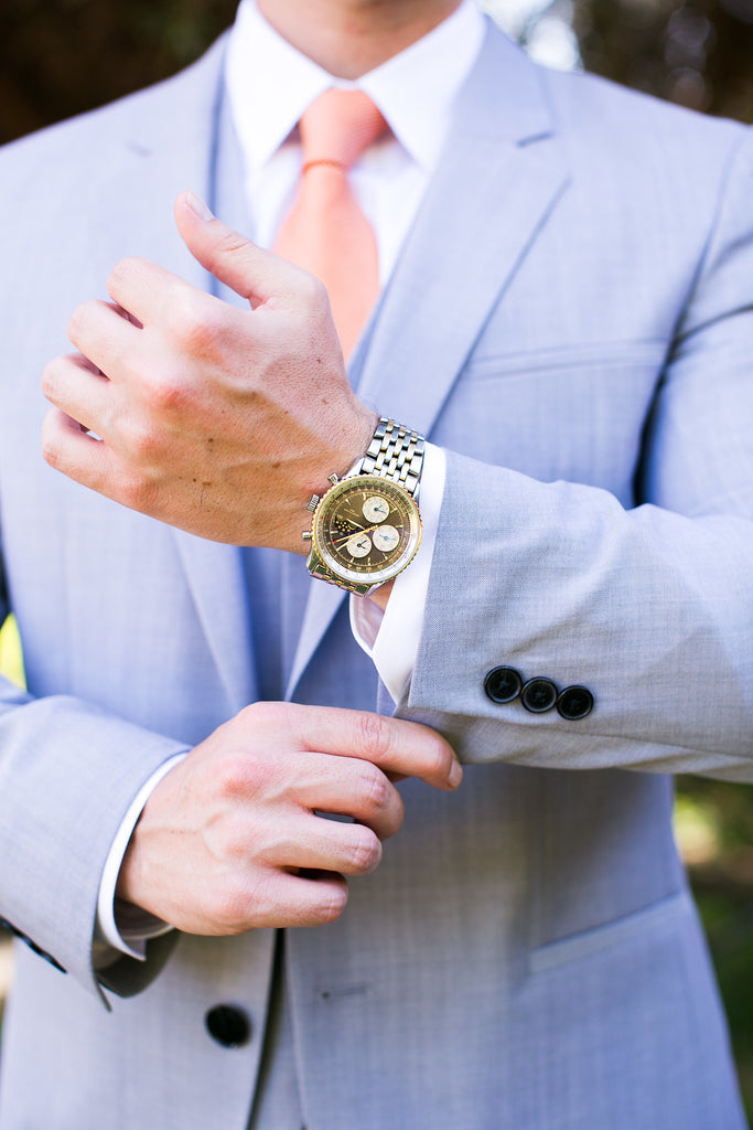 wedding-essentials-grooms-gift-watch