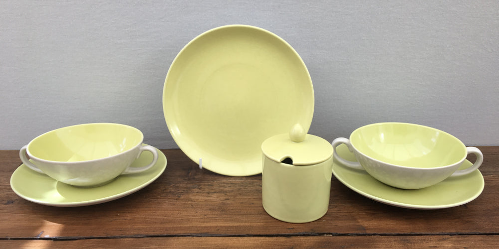 Poole Pottery Twintone Lime Yellow & Seagull C103
