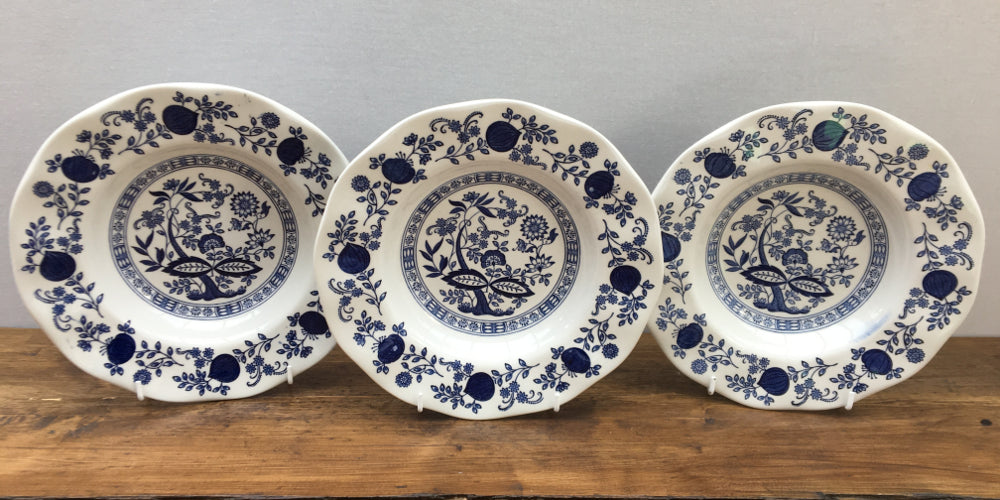 Wedgwood Blue Onion