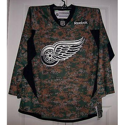 red wings camo jersey