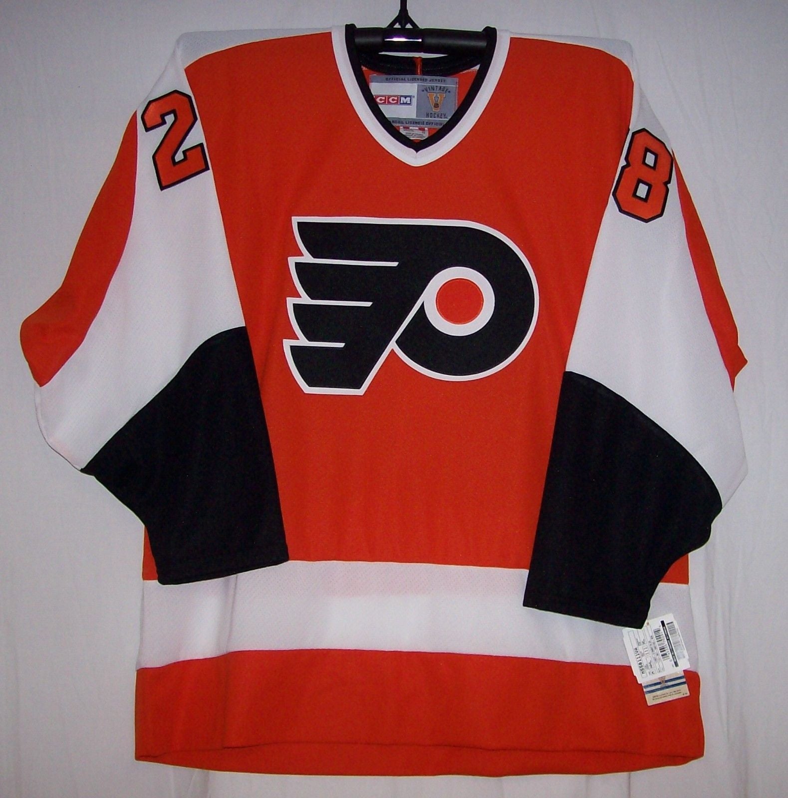 ccm flyers jersey