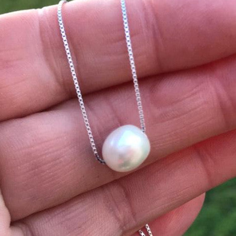 Fleeting Moments Pearl Necklace