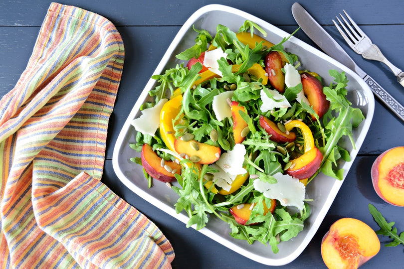 Fresh Peach & Tomato Summer Salad – Kelsey Wells