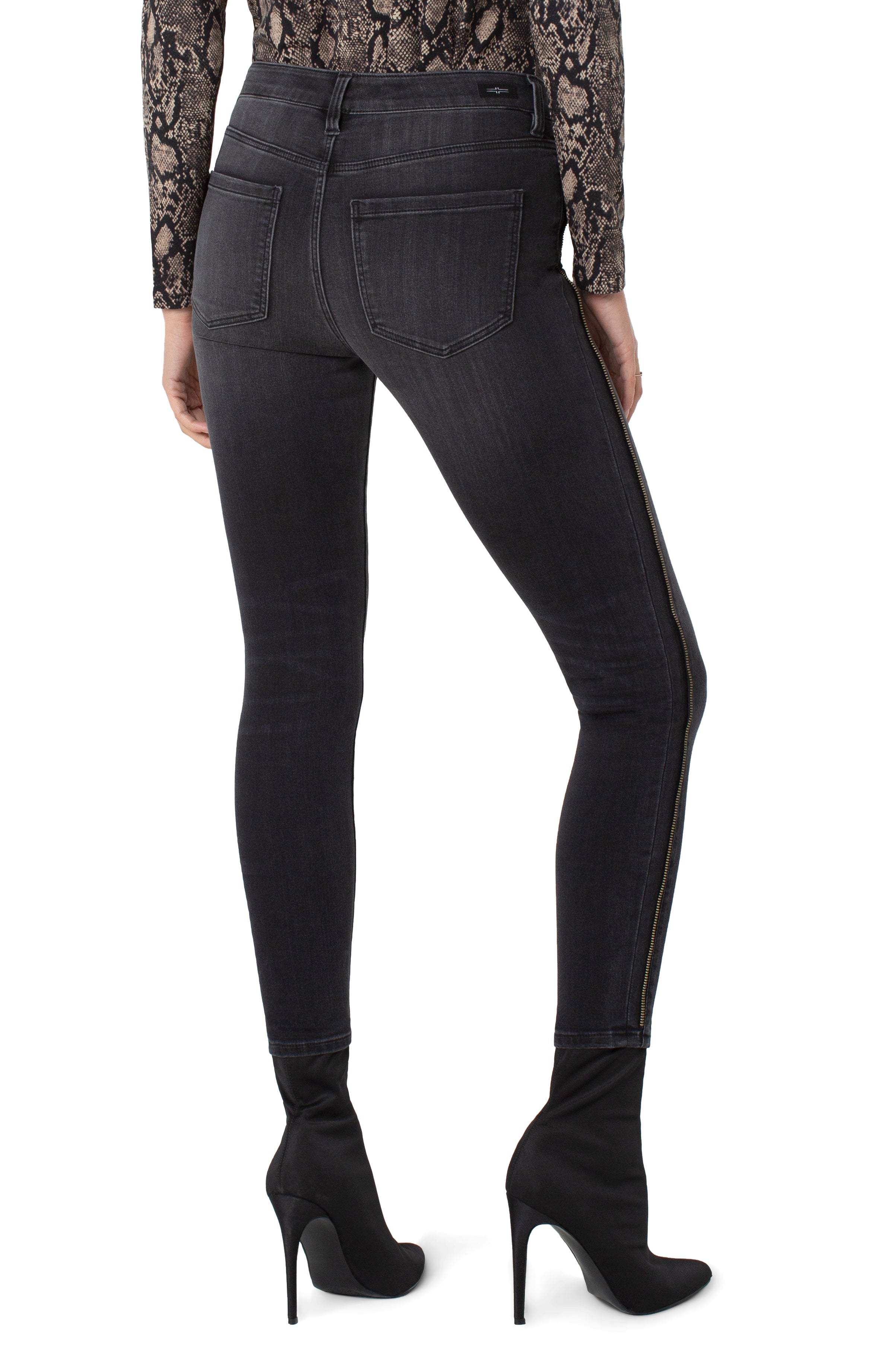 ABBY ANKLE SKINNY WITH ZIPPER DETAIL