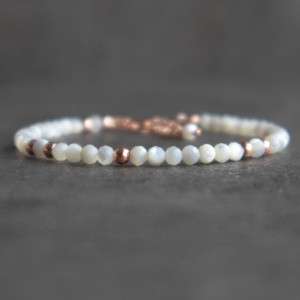 mother-of-pearl-bracelet