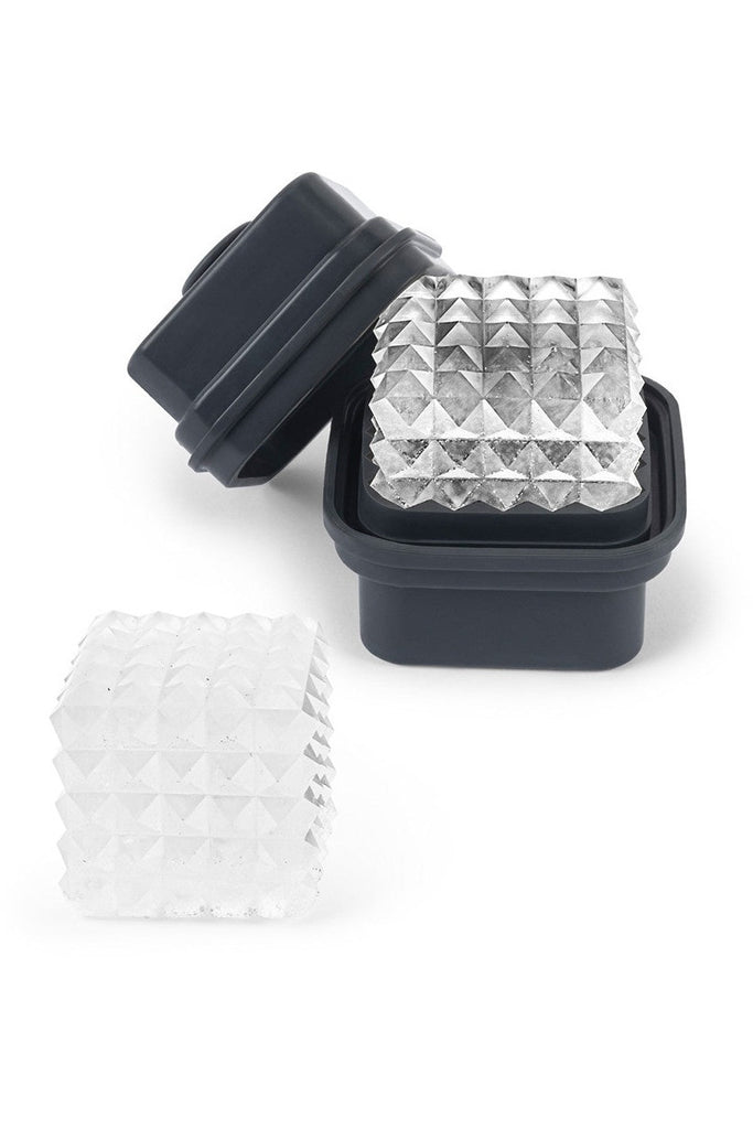 W & P Designs Peak XL Ice Cube Tray in Charcoal