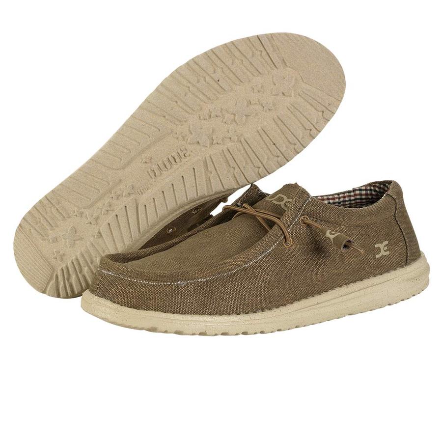 Hey Dude Men's Wally Canvas Shoe in Nut 