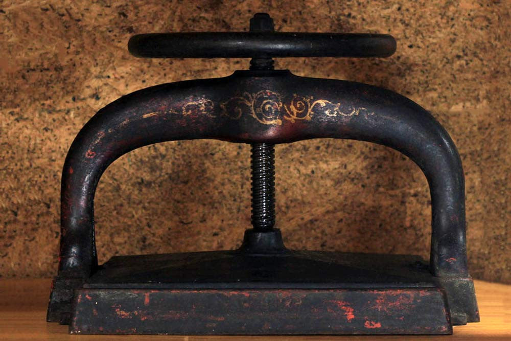 Antique 1890s Victorian Cast Iron Wheel Book Press