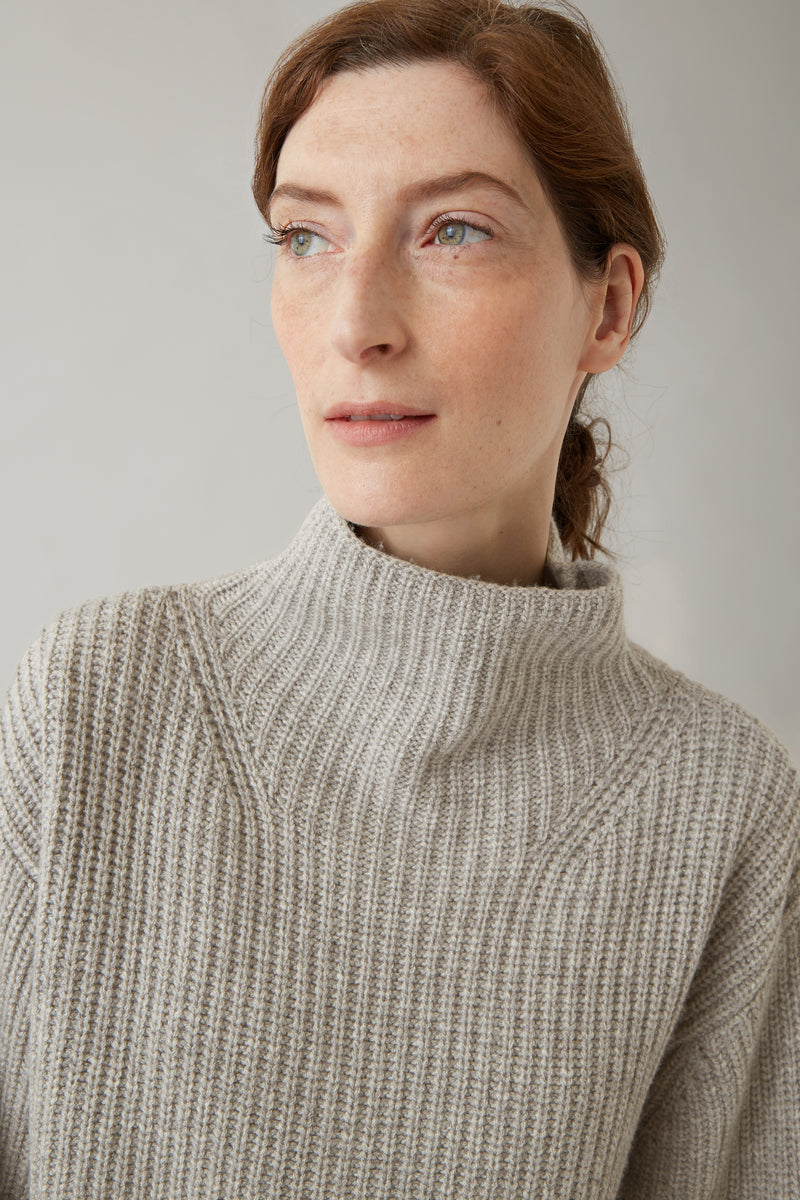 Pale Grey Lydia Thick Rib Cashmere Knit – Nicole Farhi