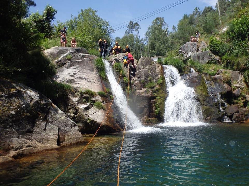 Canyoning pelos rios e ribeiras do Arouca Geopark ...