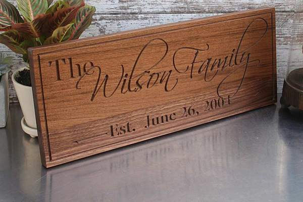 Customized Wooden Signs, customized wood signs, custom wooden signs, custom wood signs, wood signs, wooden signs, personalized wooden signs, personalized wood signs, family name signs, wooden name signs