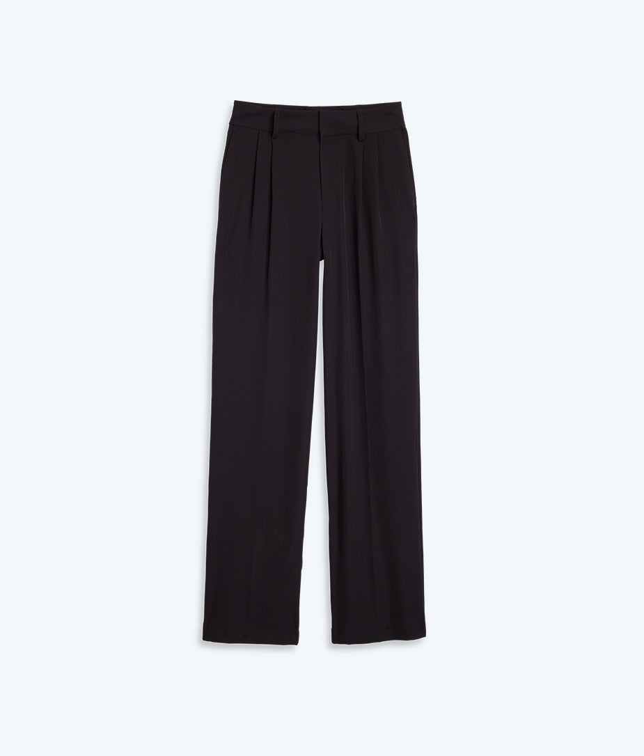 The Classic Pleat Straight Leg Trouser Pant | Summersalt