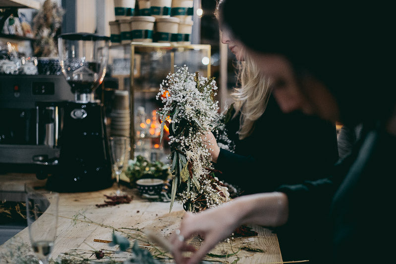 Travelling Basket Journal - Dried Flower Seasonal Wreath Making Workshop Edinburgh - photo 18