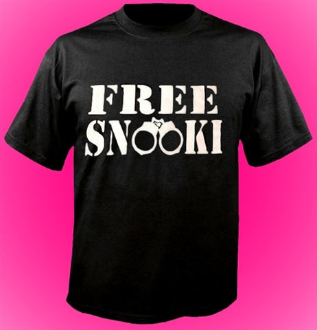 Snooki Free' Women's T-Shirt