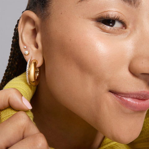 Buy quality 22k vintage gold earrings ear studs handmade jewellery in  Ahmedabad