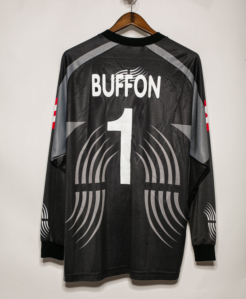 fort graan mengen Juventus Buffon GK Kit (XL) – Saturdays Football