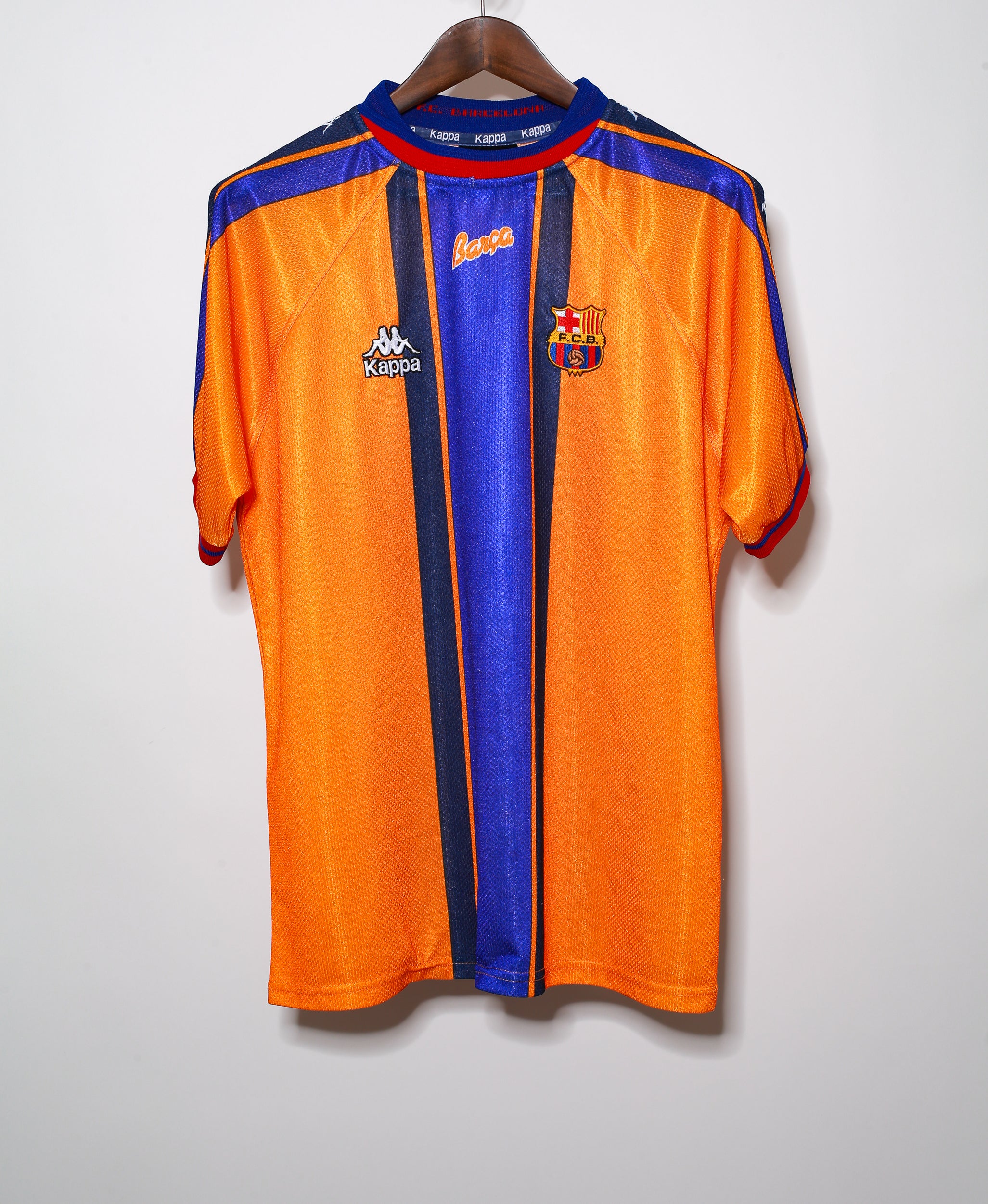 Barcelona 1997-98 Away Kit (M) – Saturdays Football