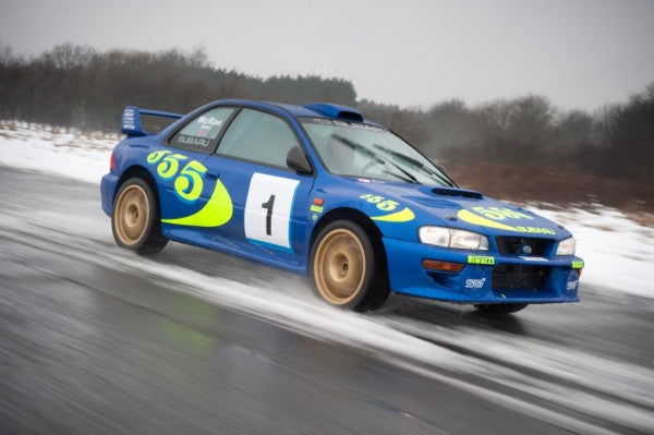 Subaru Impreza WRC 555 Colin McRae Lluvia