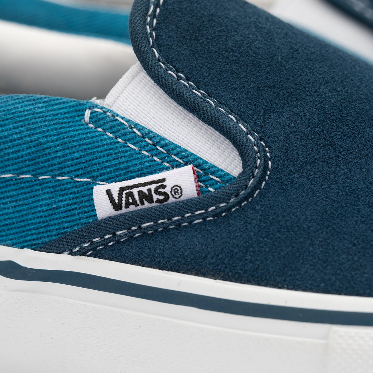 vans twill slip on pro