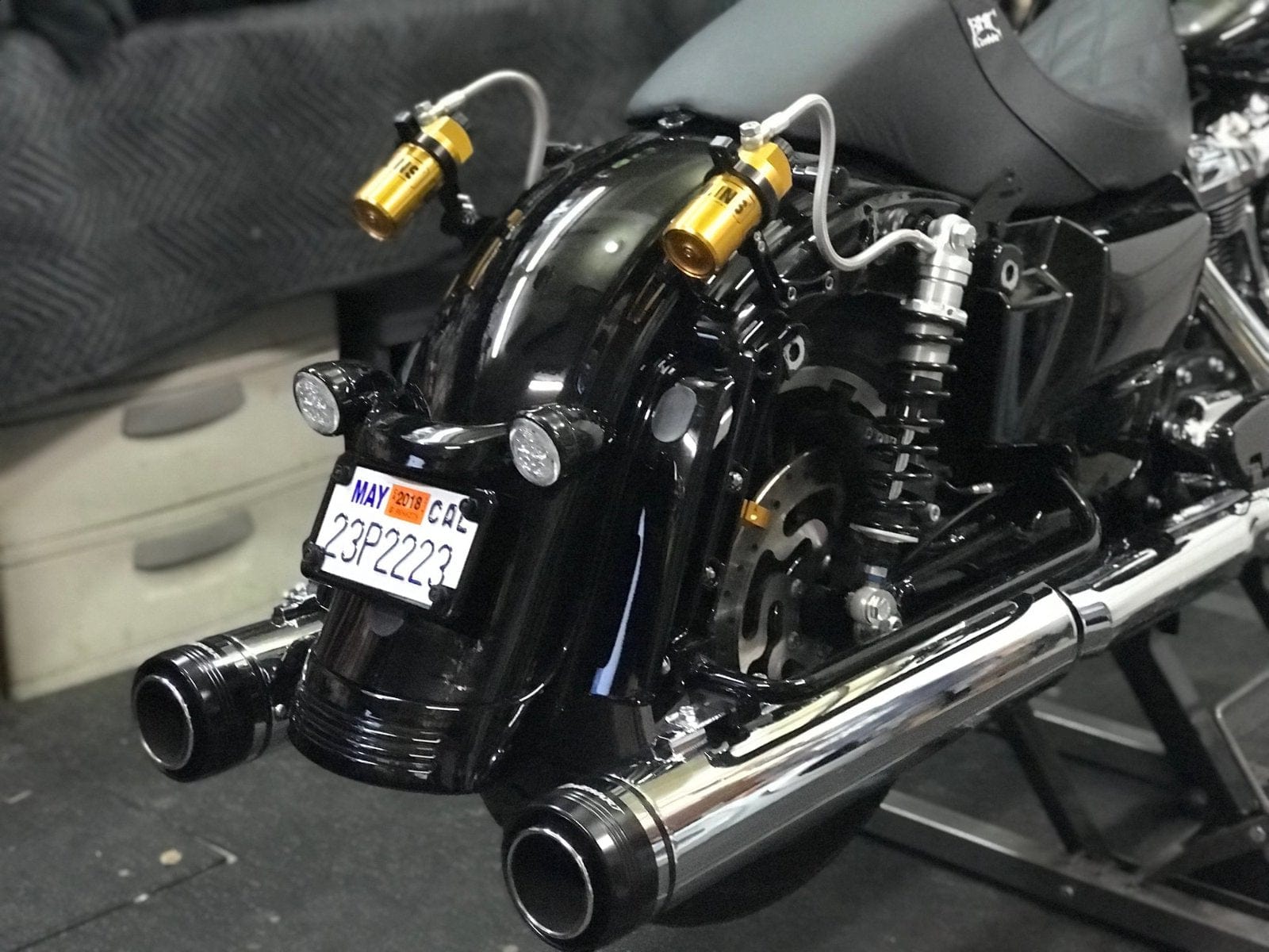 Ohlins Shocks Rear Pair S36HR1C1L 12.8 Adjustable 150-500lbs Harley T –  American Classic Motors
