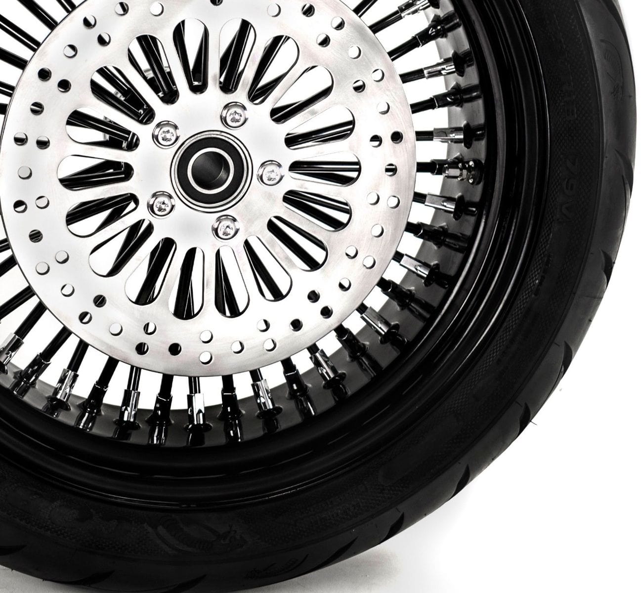 Tire Black King - Pamper your car tire with TB King's TIRE