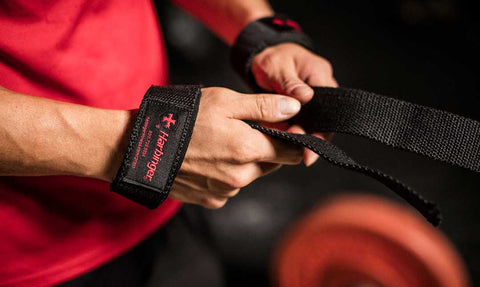 How to Use Lifting Straps for 4 Different Exercises - Steel Supplements