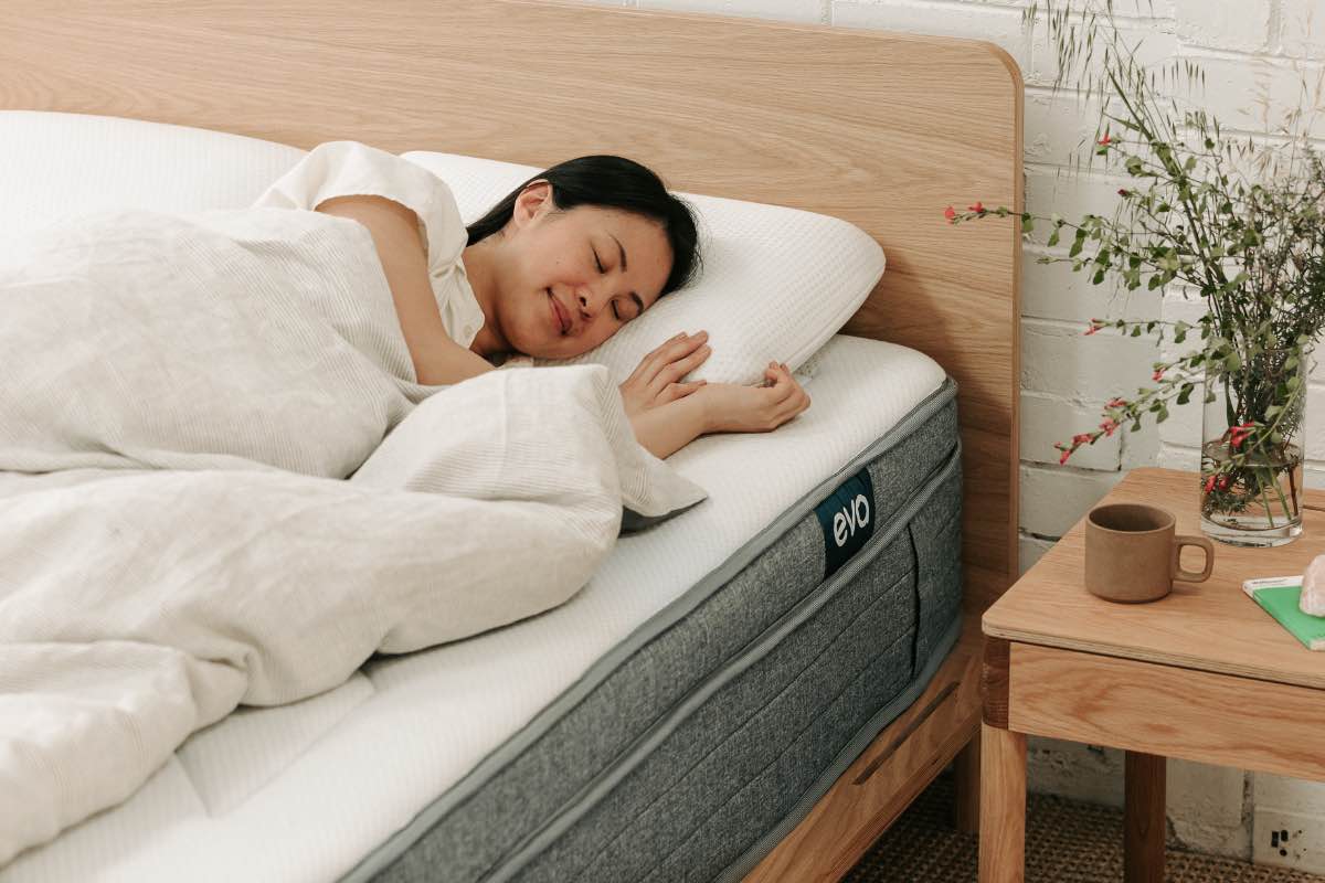 woman sleeping on eva mattress