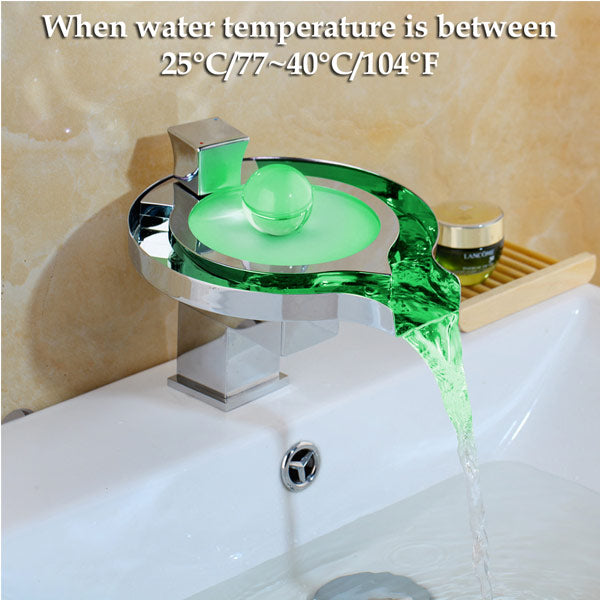 https://cdn.shopify.com/s/files/1/1877/5109/files/COLOR-CHANGING-FAUCET-GREEN.jpg?v=1545307869