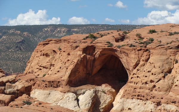 Cassidy Arch Trail in Capitol Reef