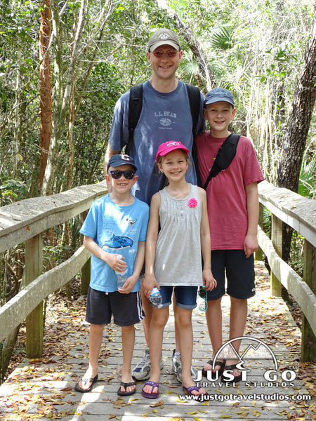 Just Go Travel Studios in Everglades National Park