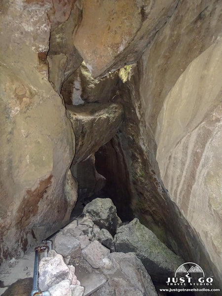 bear gulch cave in pinnacles national park