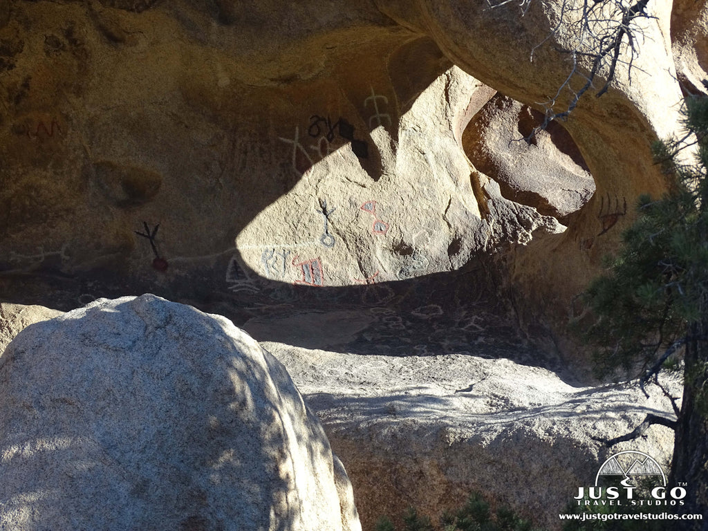 barker dam nature trail in joshua tree national park